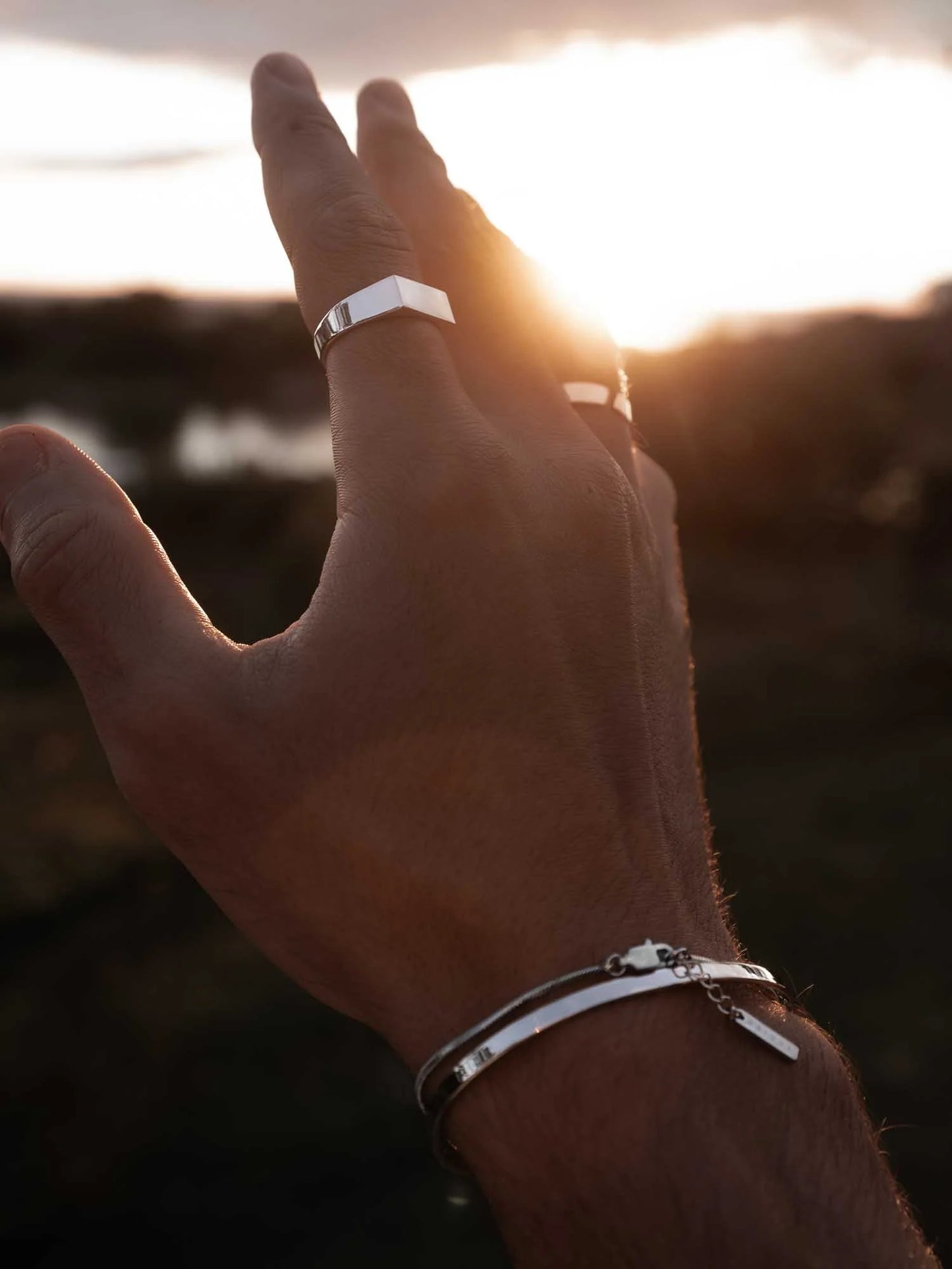Loravento Edge Steel Ring